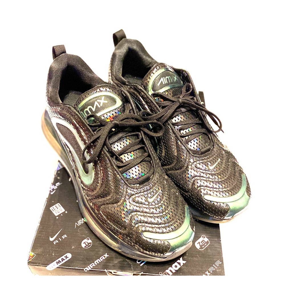 Nike Air Max (Metallic Green)